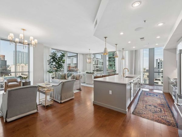 900 20th Ave S, Unit 701, Nashville, TN 37212