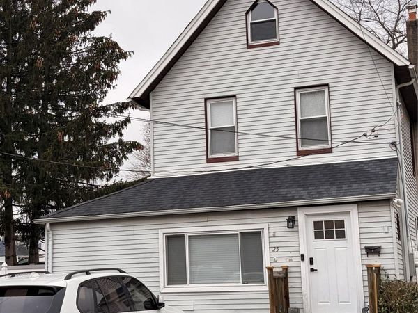 25 Hazel Street, Central Islip, NY 11722