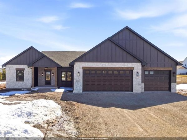 W6981 RIDGELINE TRAIL, Greenville, WI 54942