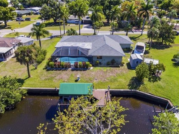 241 Connecticut AVE, FORT MYERS, FL 33905
