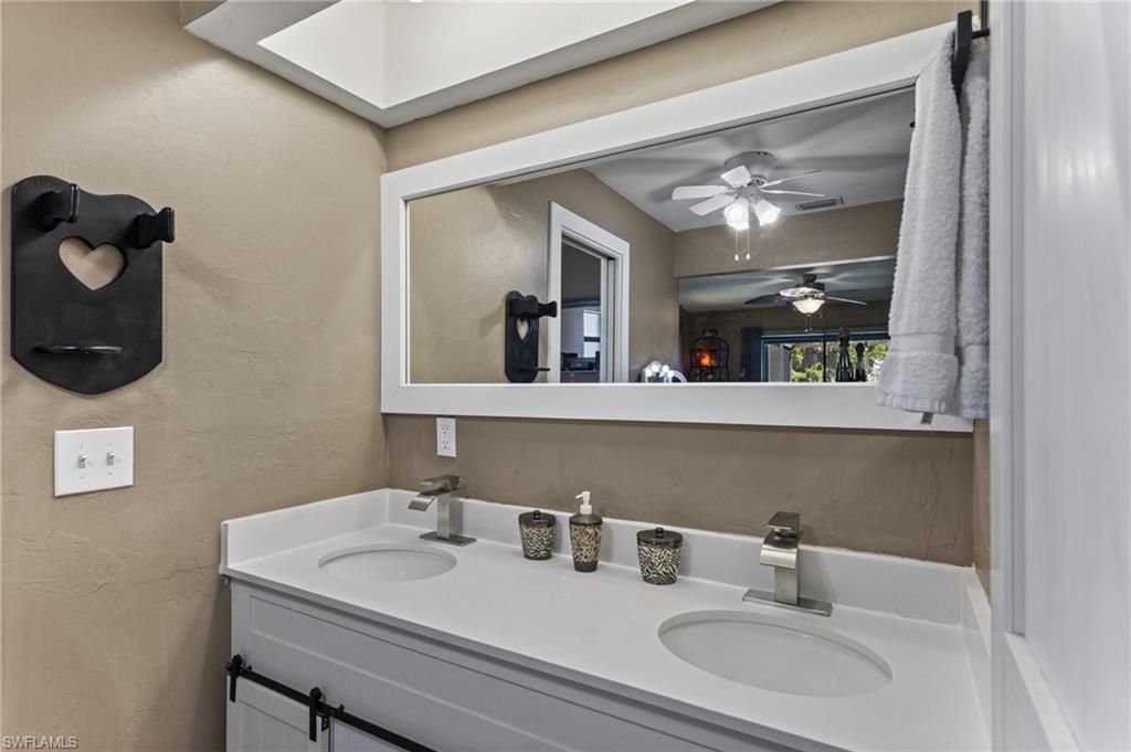 241 Connecticut Ave, Fort Myers, FL 33905 Photo