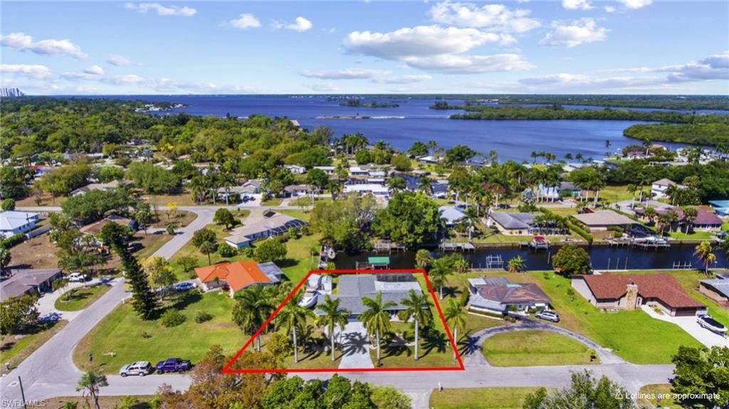 241 Connecticut Ave, Fort Myers, FL 33905 Photo