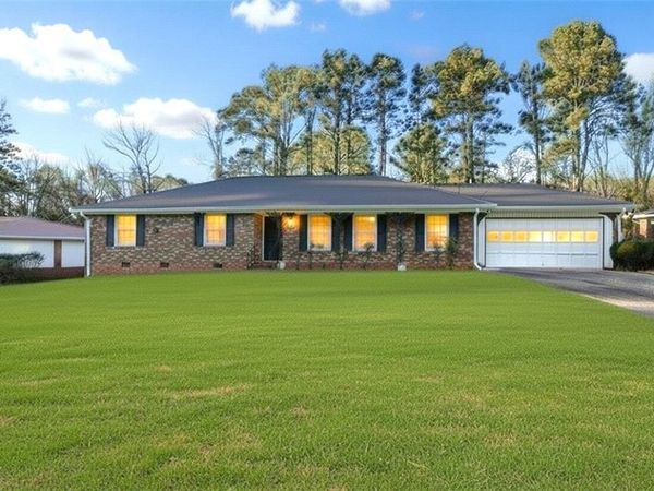 3409 Pamlico Drive SW, Atlanta, GA 30311