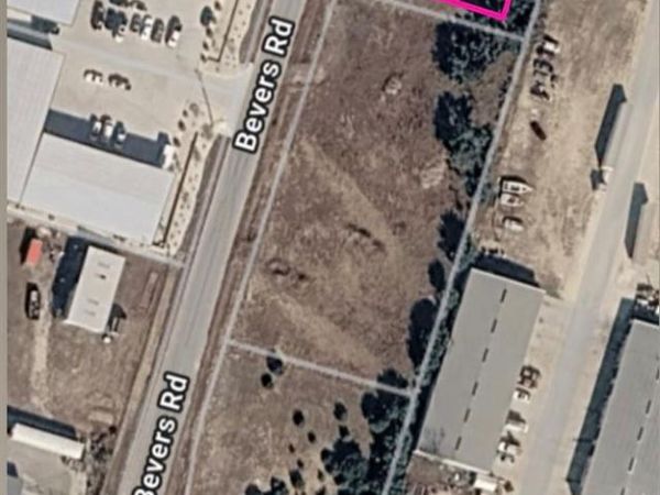 118 Bevers RD, Liberty Hill, TX 78642