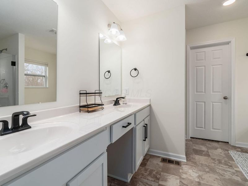 4077 Topsail Drive, Lewis Center, OH 43035 Photo 29