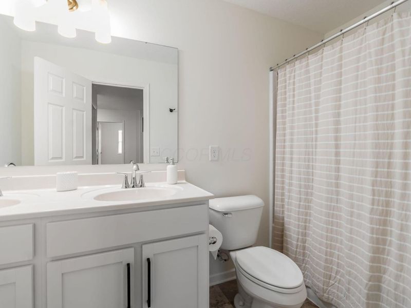 4077 Topsail Drive, Lewis Center, OH 43035 Photo 32