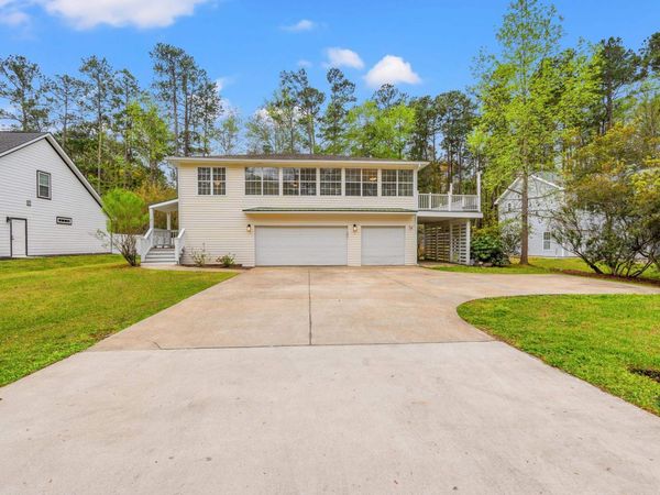 1015 Hagley Dr. , Pawleys Island, SC 29585