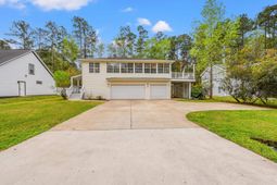 1015 Hagley Dr. photo 4