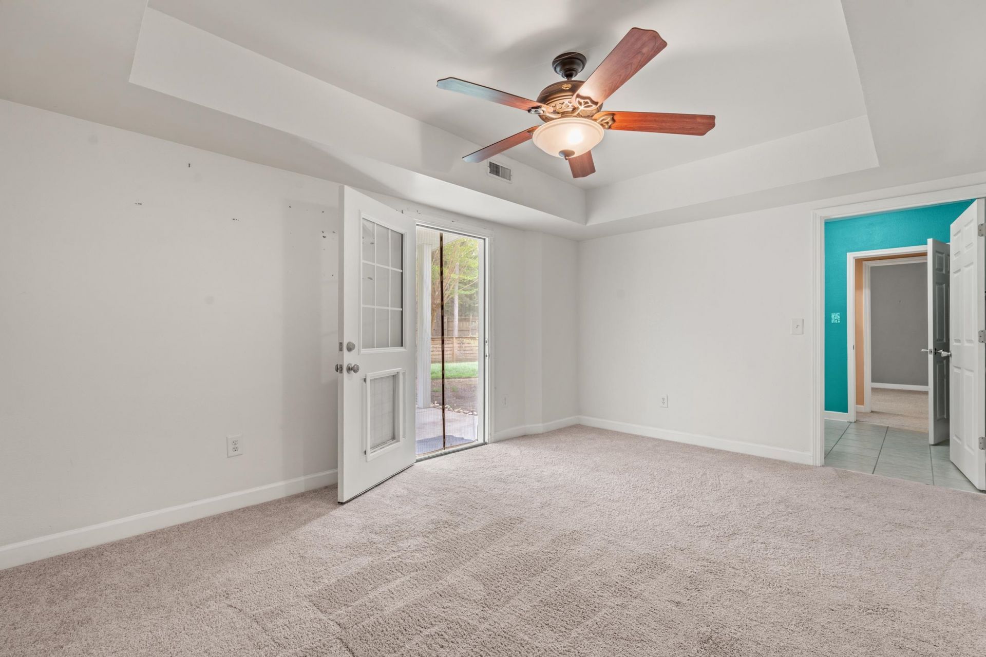 1015 Hagley Dr. Photo 36