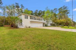 1015 Hagley Dr. photo 4