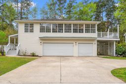 1015 Hagley Dr. photo 4