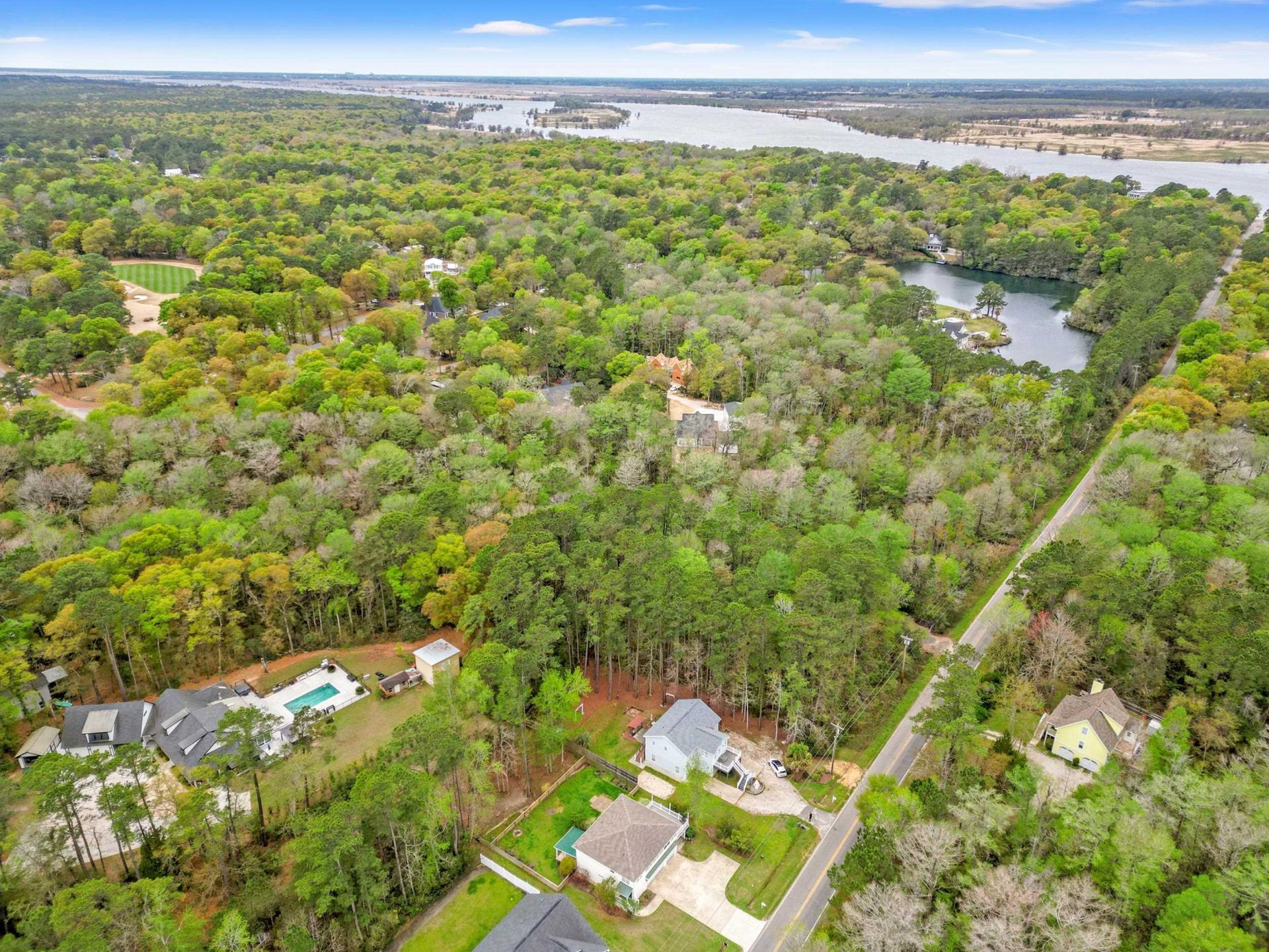 1015 Hagley Dr. Photo 56