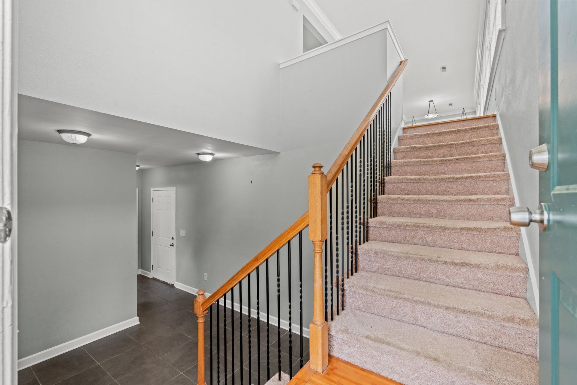 1015 Hagley Dr. Photo 7