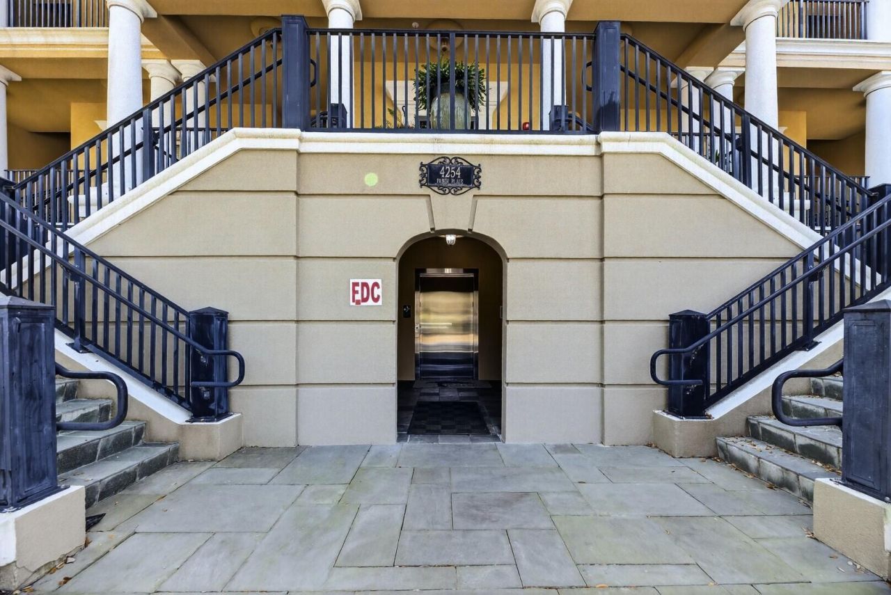 4254 Faber Place Drive Photo 7