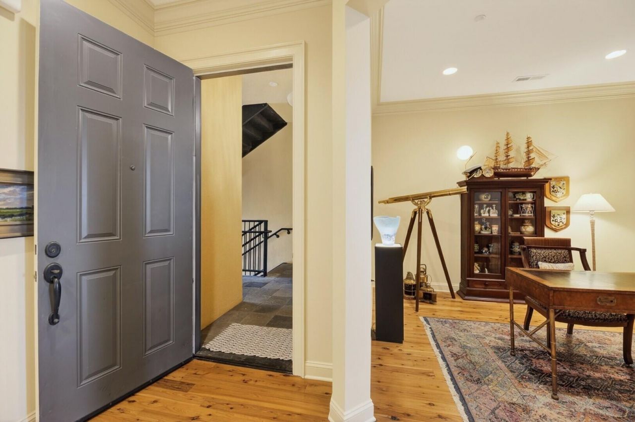 4254 Faber Place Drive Photo 9