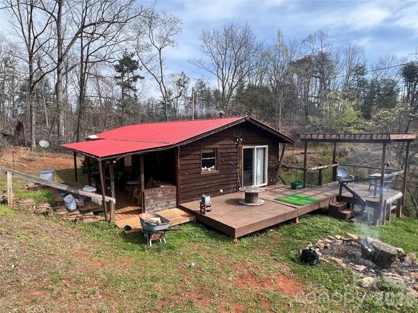 365 Hillbilly Lane, Mill Spring, NC 28756