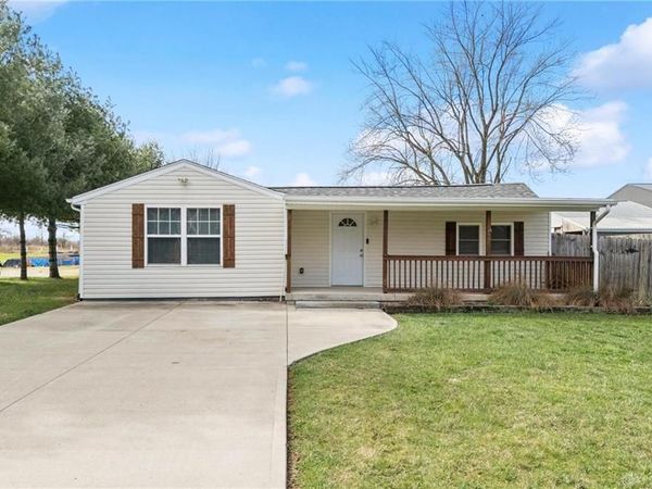 885 Hook Road, Xenia Twp, OH 45385