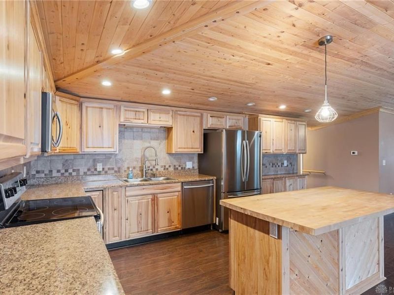 885 Hook Road, Xenia Township, OH 45385 Photo 10