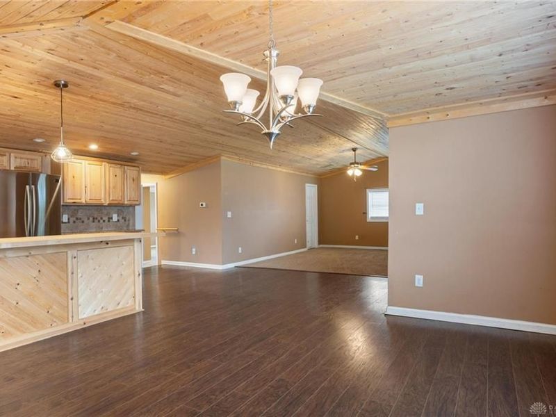 885 Hook Road, Xenia Township, OH 45385 Photo 9