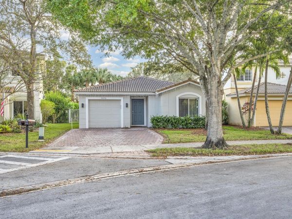 4856 SE Duval Drive, Stuart, FL 34997