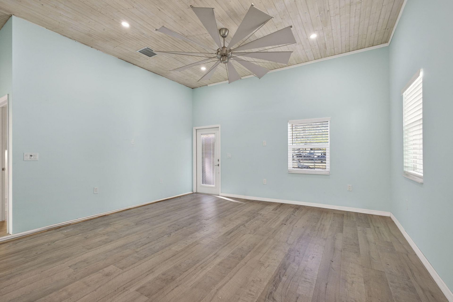 15399 N 61st Pl Place N, The Acreage, FL 33470 Photo