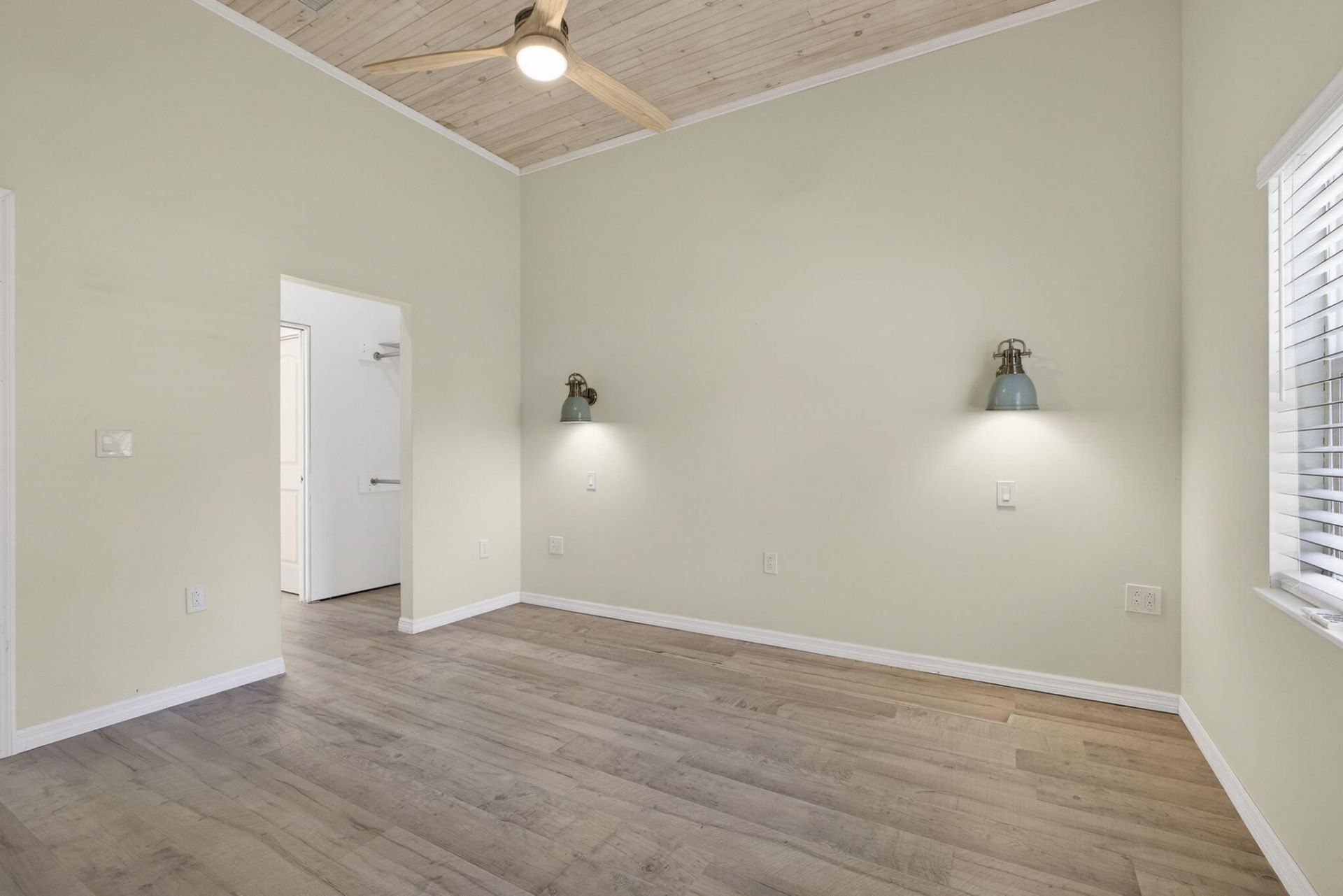 15399 N 61st Pl Place N, The Acreage, FL 33470 Photo