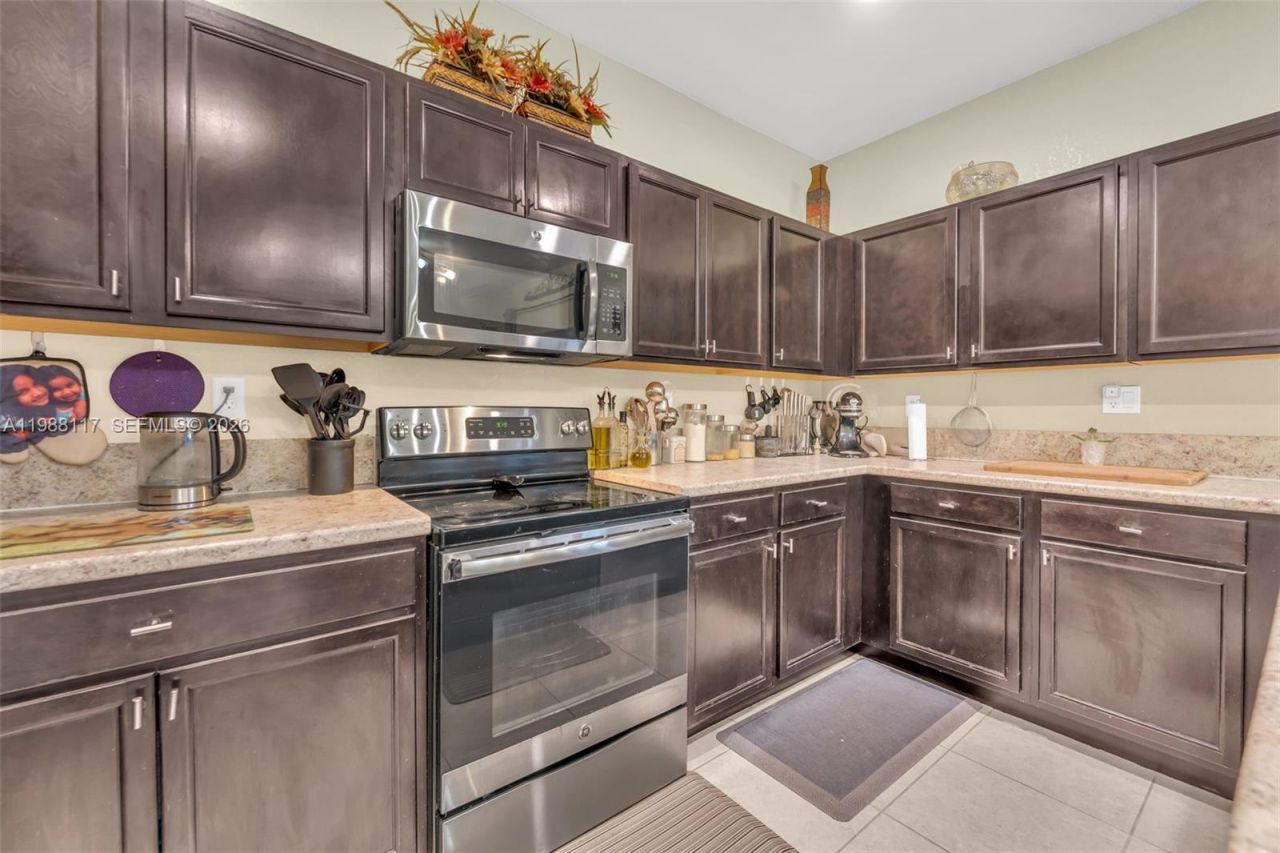 11477 SW 250th St, Homestead, FL 33032 Photo