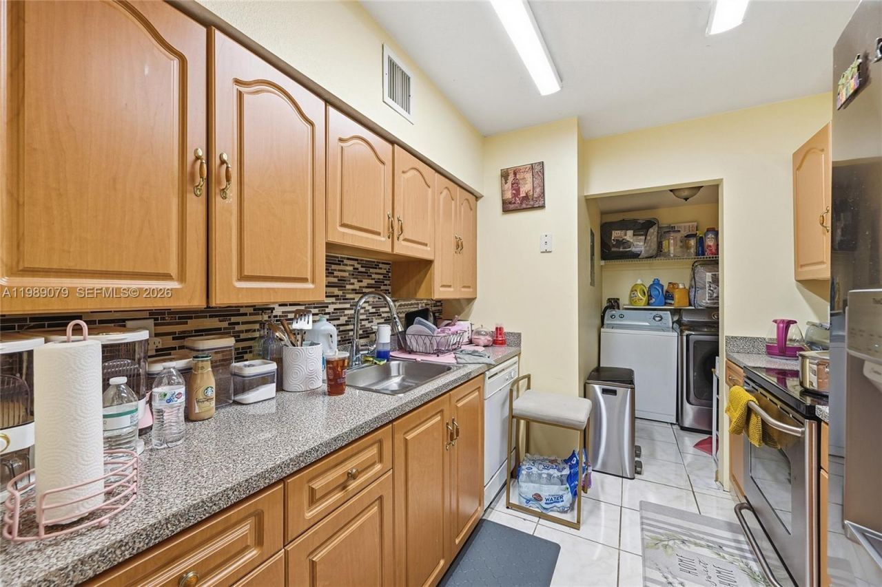 2970 NW 55th Ave, Unit 1C, Lauderhill, FL 33313 Photo