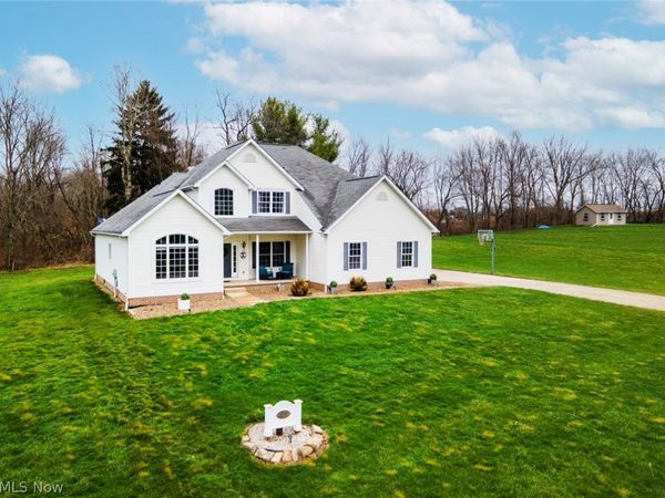 49510 Woodland Drive , Calcutta, OH 43920