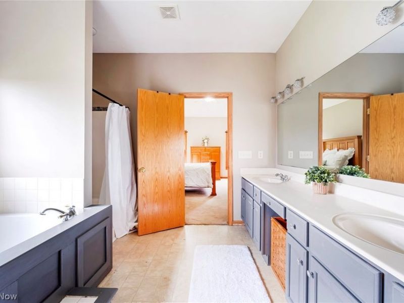 49510 Woodland Drive, Calcutta, OH 43920 Photo 35