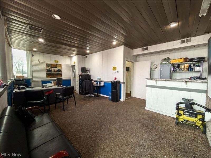 2203 Navarre Road SW, Canton, OH 44706 Photo 7