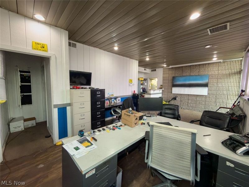 2203 Navarre Road SW, Canton, OH 44706 Photo 7