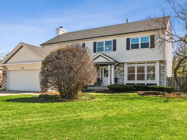 302 Chateau Drive , Buffalo Grove, IL 60089