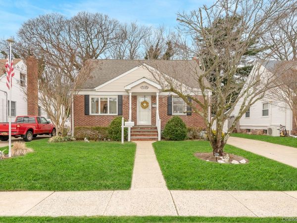 2420 Willow Street , Wantagh, NY 11793