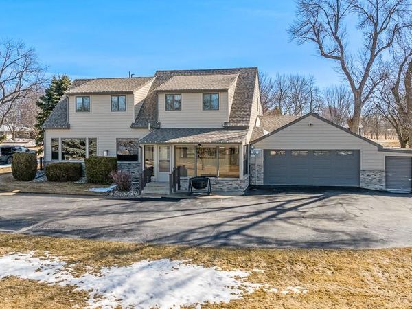 509 Cottage Avenue, Hendricks, MN 56136