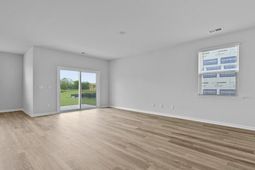 524 Tulip Poplar Drive photo 4