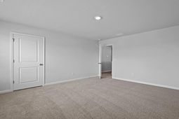 524 Tulip Poplar Drive photo 4