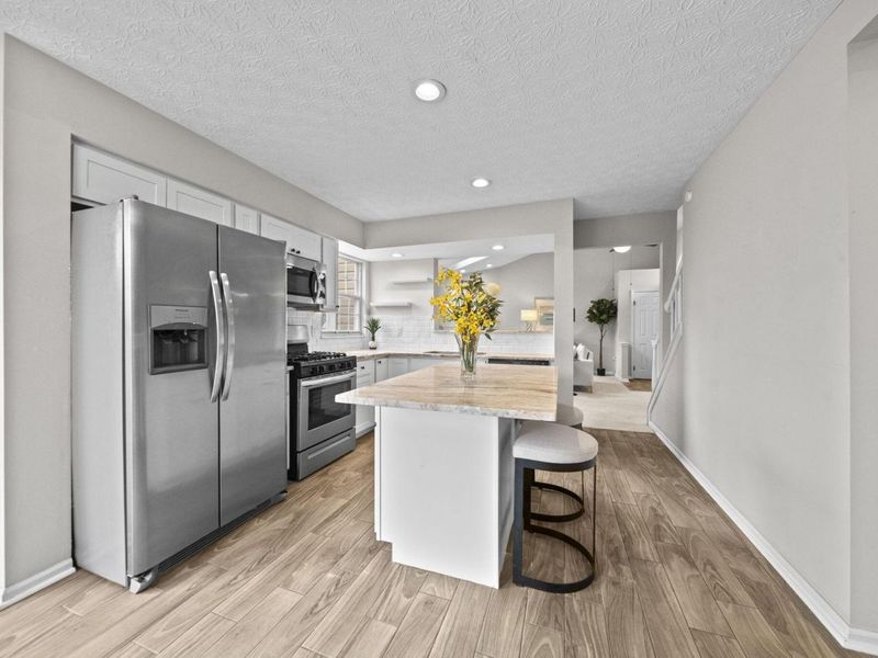 4158 Woodville Drive, Columbus, OH 43230 Photo 18