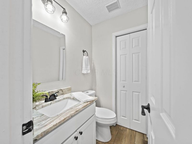 4158 Woodville Drive, Columbus, OH 43230 Photo 24