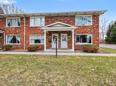 5084 Kintyre Lane, Brighton, MI 48116