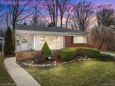 805 Butternut Avenue, Royal Oak, MI 48073