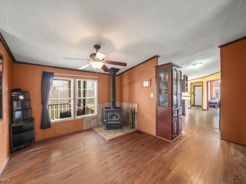 924 N Jewell Road, Newton Falls, OH 44444 Photo 6