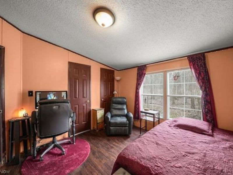 924 N Jewell Road, Newton Falls, OH 44444 Photo 9