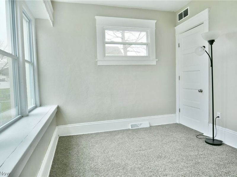 163 N Chestnut Avenue, Niles, OH 44446 Photo 24