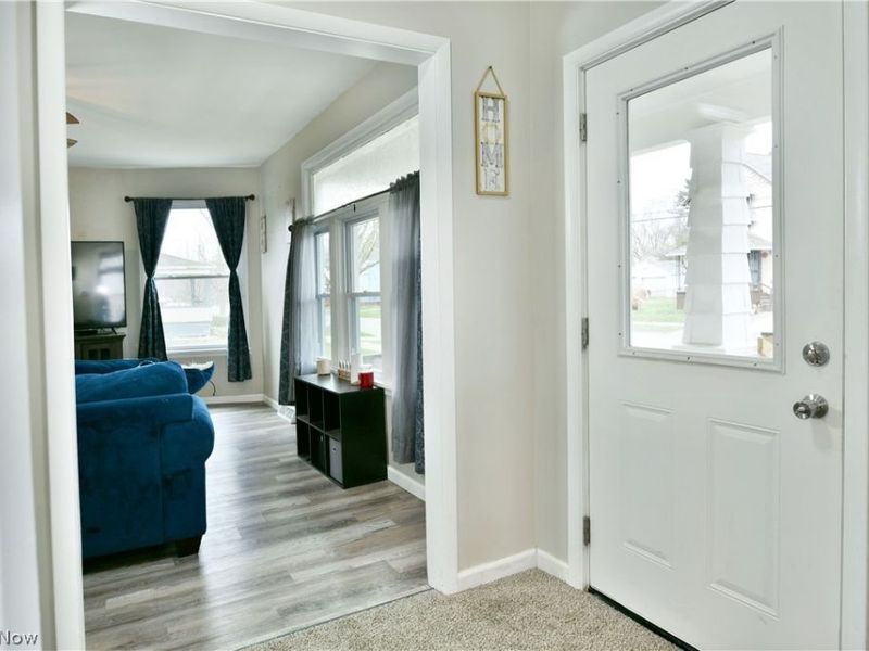 163 N Chestnut Avenue, Niles, OH 44446 Photo 3