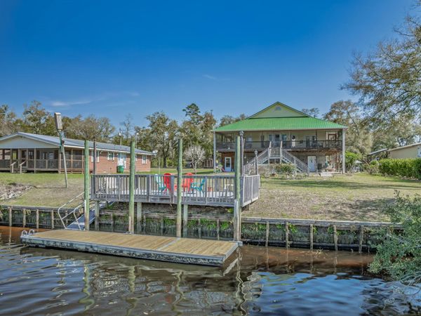 9 Christy Lane, Sopchoppy, FL 32358