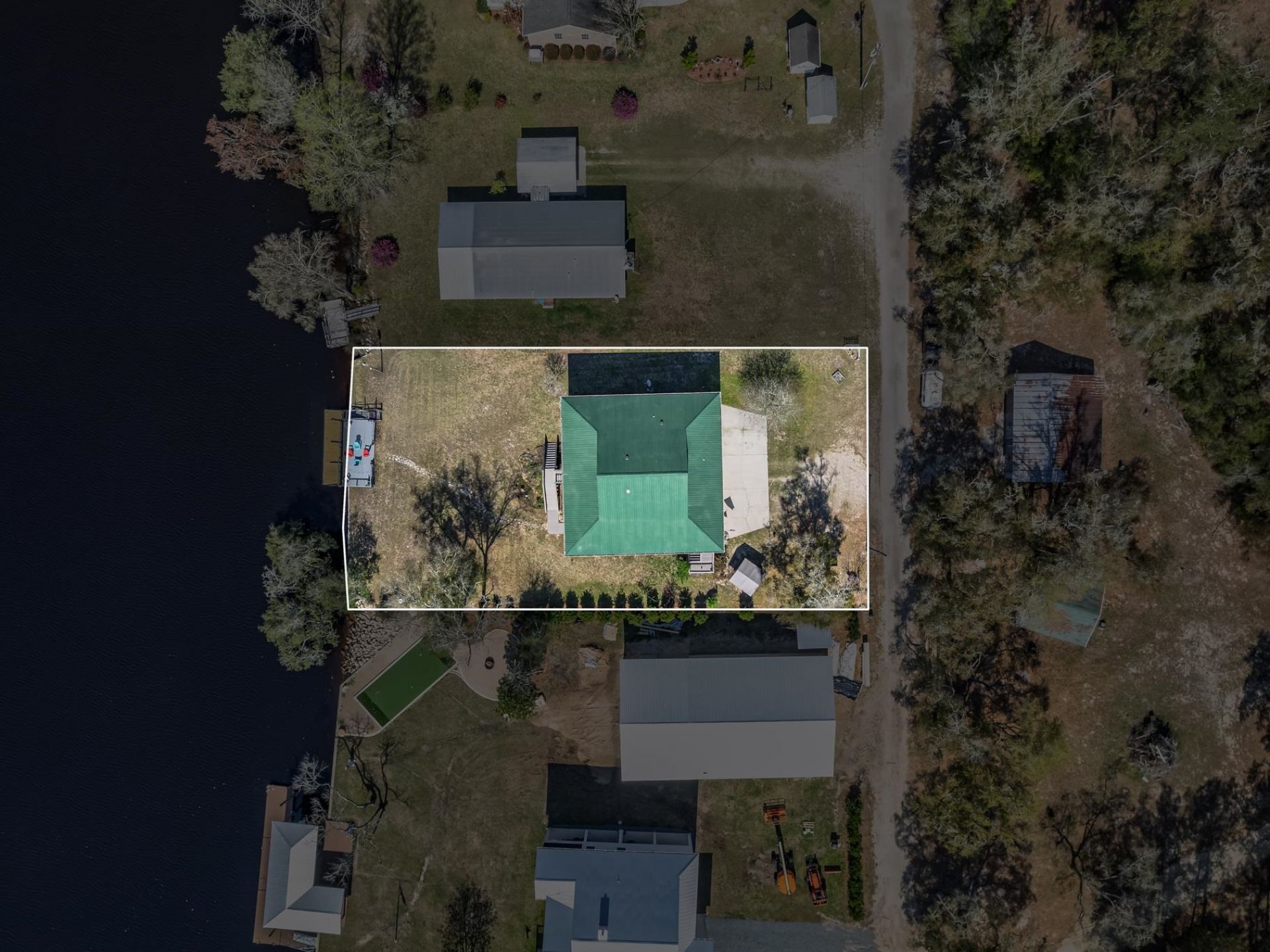 9 Christy Lane, Sopchoppy, FL 32358 Photo