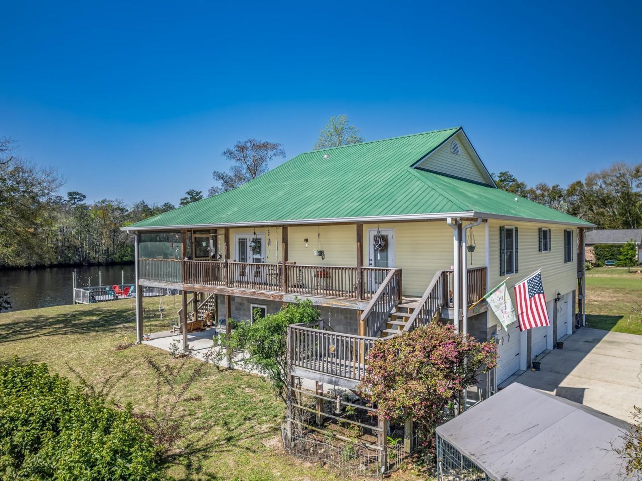 9 Christy Lane , Sopchoppy, FL 32358 Photo