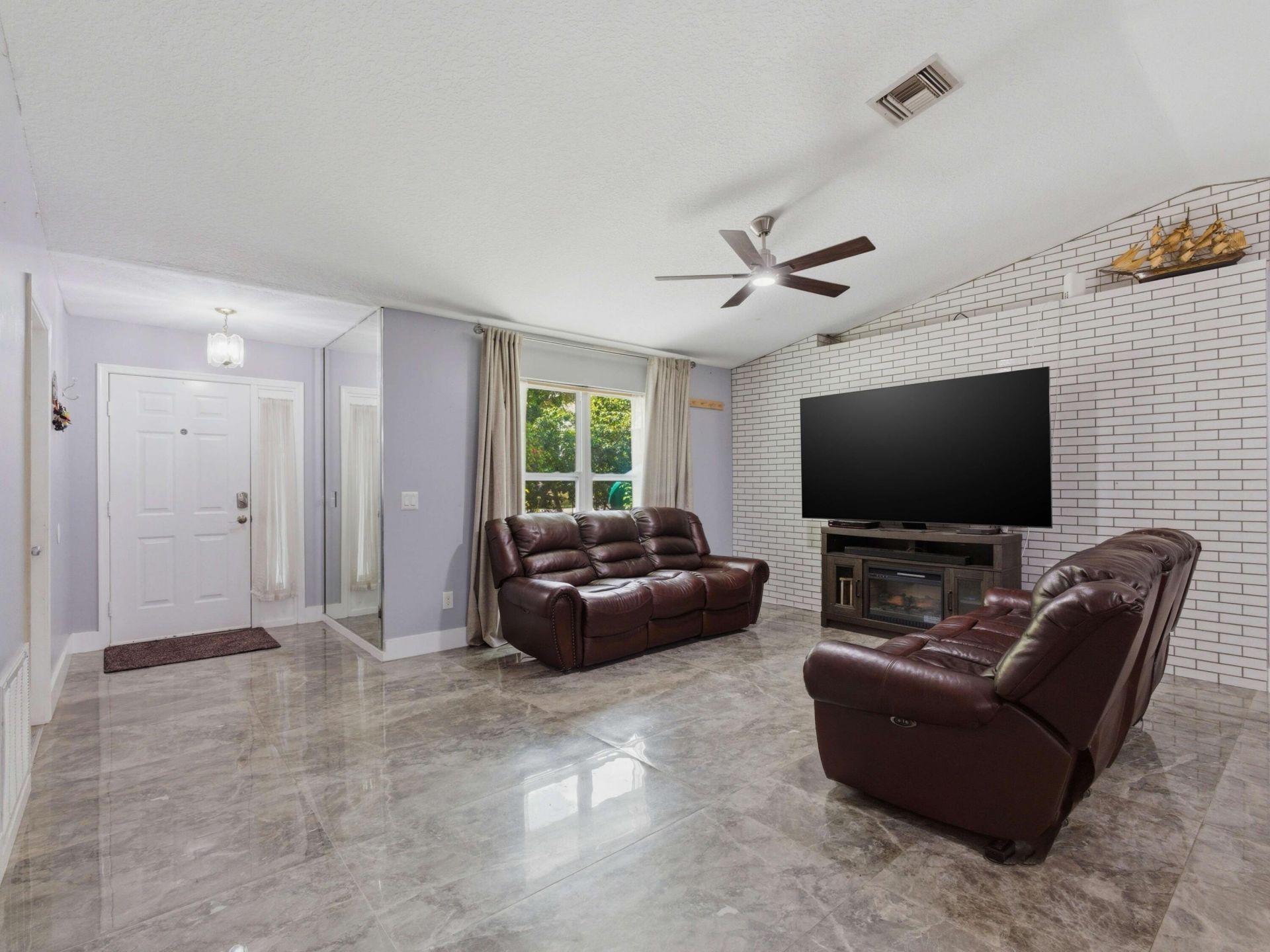 11481 Tangerine Boulevard, The Acreage, FL 33412 Photo