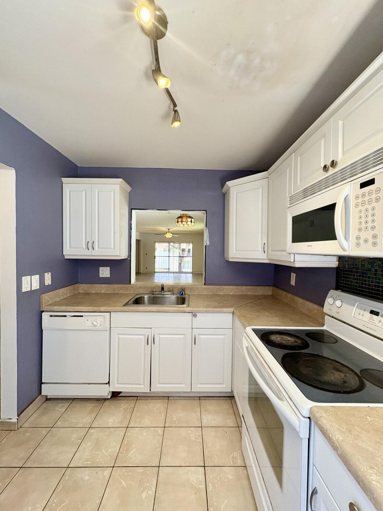 2915 SW 22nd Avenue, Unit 201, Delray Beach, FL 33445 Photo